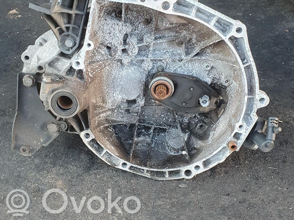 Manualna 5-biegowa skrzynia biegów   20CR03,20CR03