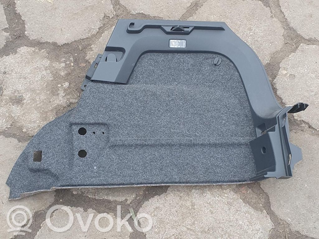 Volkswagen Polo V 6R Boczek / Tapicerka / bagażnika 