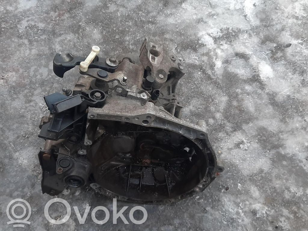 Citroen C3 Manuaalinen 5-portainen vaihdelaatikko 