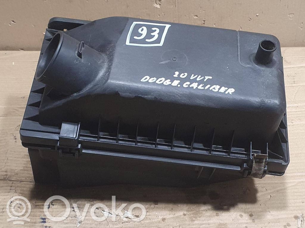 Dodge Caliber Air filter box 