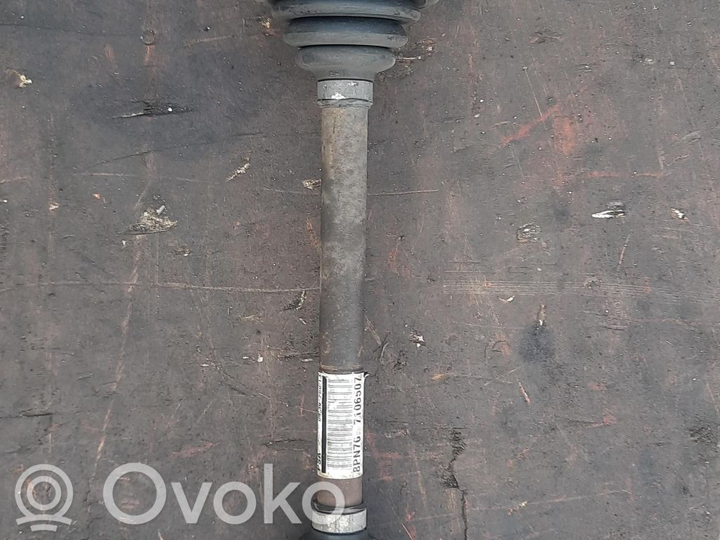 Peugeot 2008 I Front driveshaft 