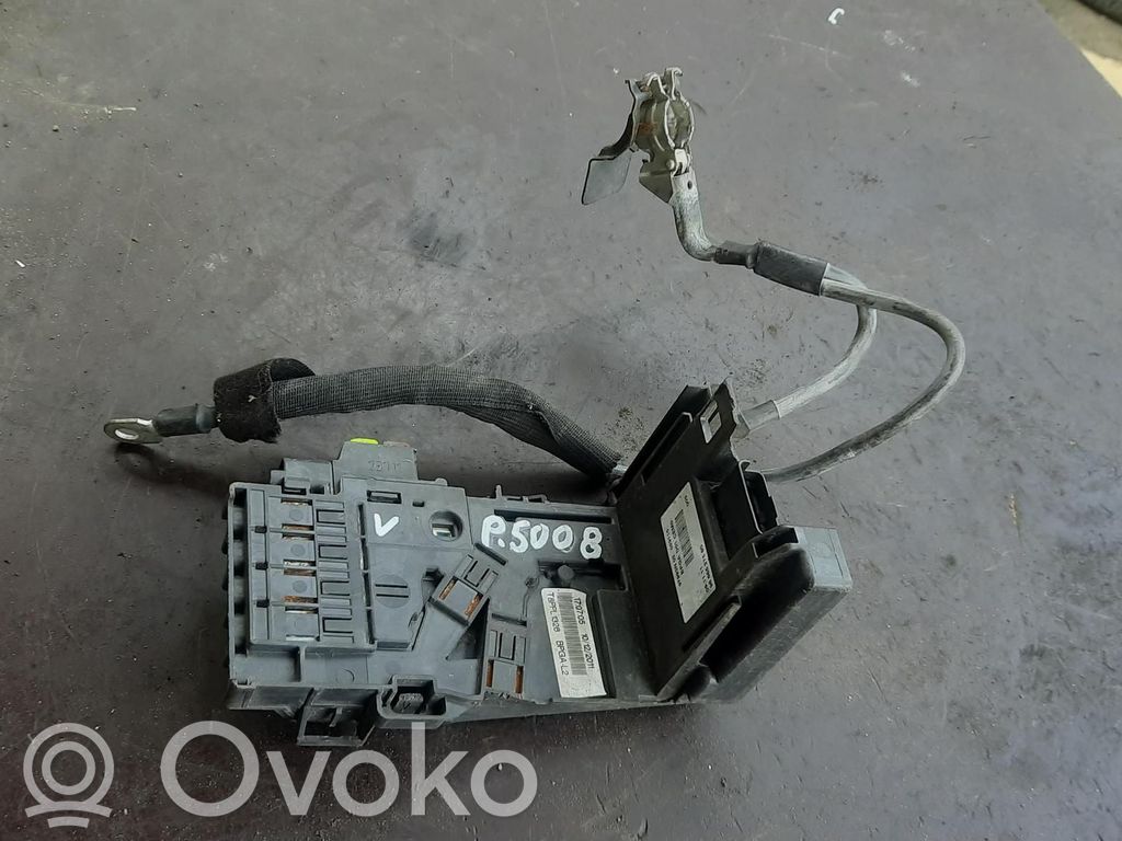 Peugeot 5008 Battery control module 