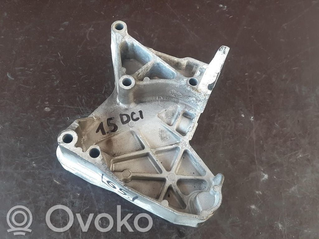 Nissan Qashqai Supporto di montaggio del motore (usato) 