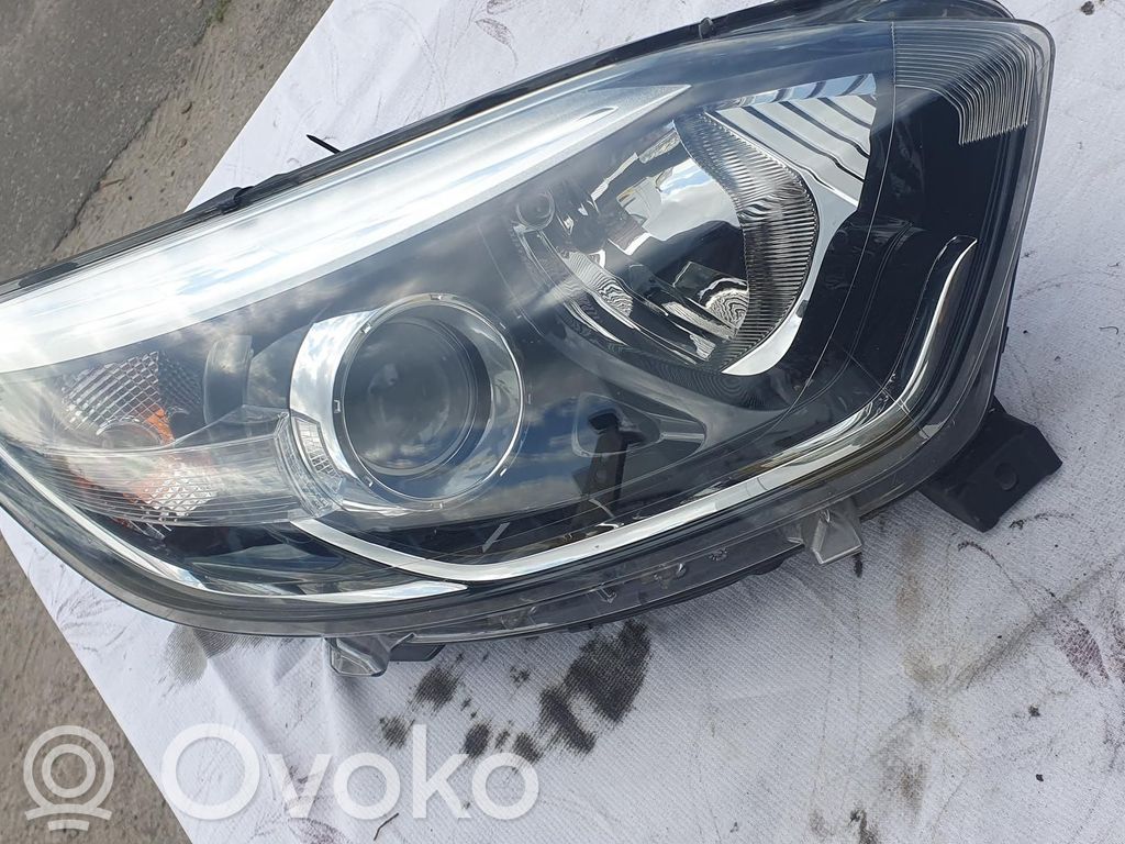 Renault Captur Scheinwerfer 