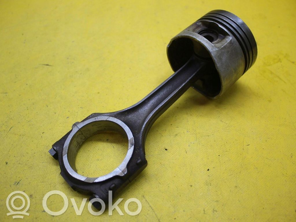 Audi A6 S6 C4 4A Piston avec bielle 