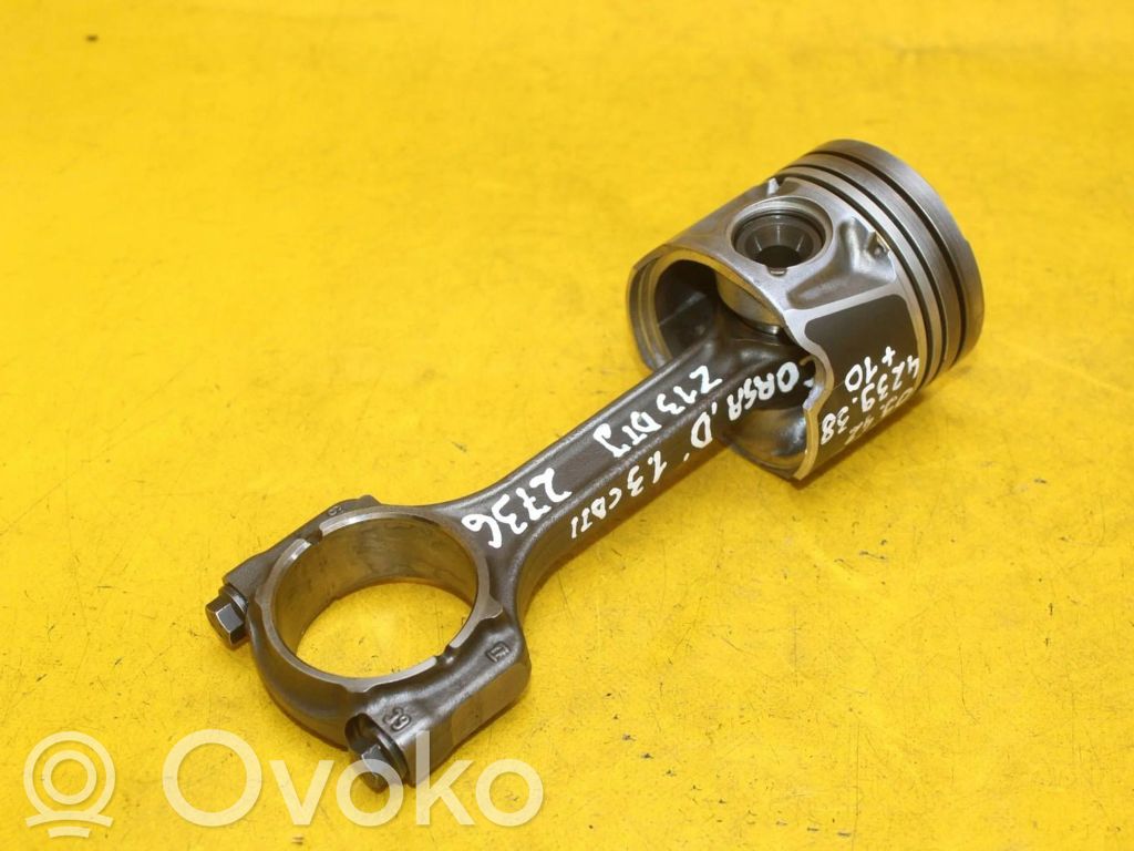 Opel Corsa D Pistón con biela 