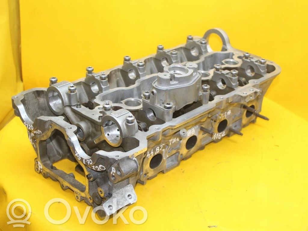 BMW X5 E70 Engine head 