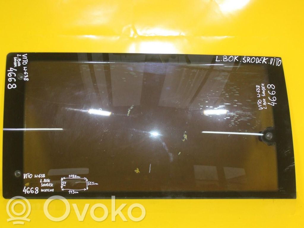 Mercedes-Benz Vito Viano W638 Szyba boczna karoseryjna środkowa 