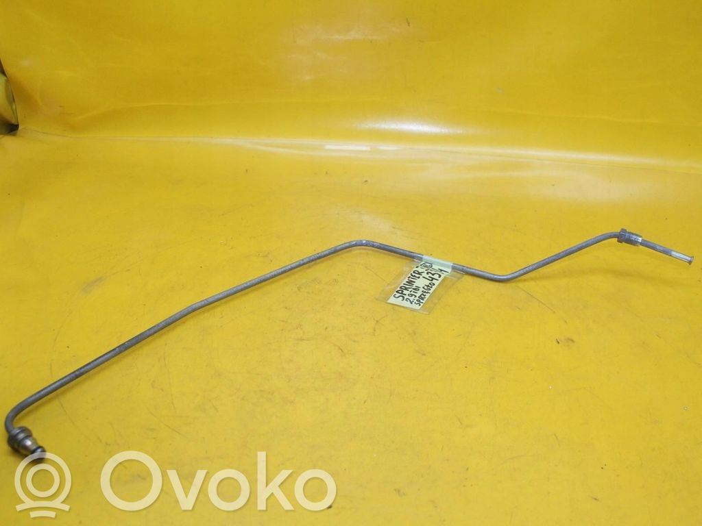 Mercedes-Benz Sprinter W901 W902 W903 W904 Przewód hydrauliczny sprzęgła 