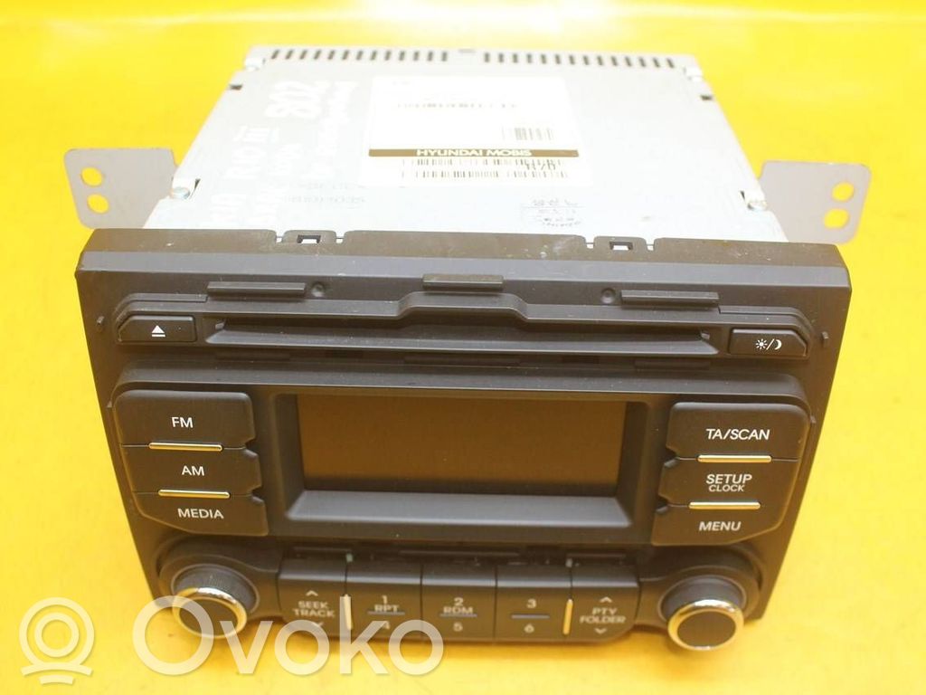 KIA Rio Radio/CD/DVD/GPS head unit 