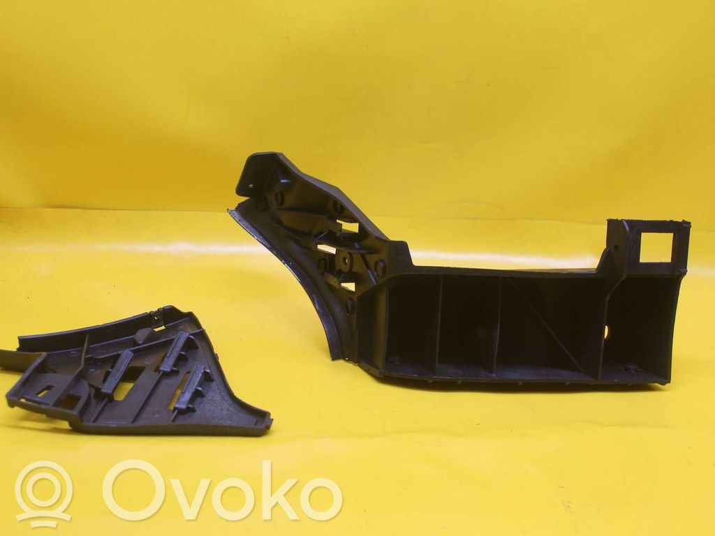 Volkswagen Polo IV 9N3 Soporte de montaje del parachoques trasero 