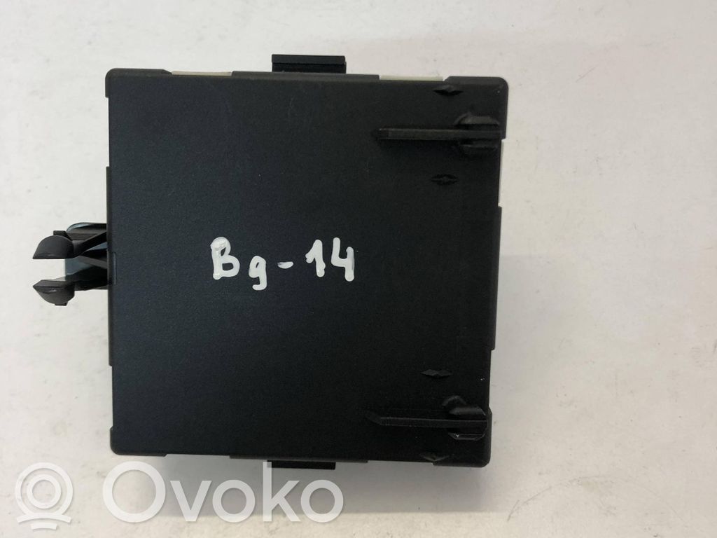 Mercedes-Benz C W205 Door control unit/module 
