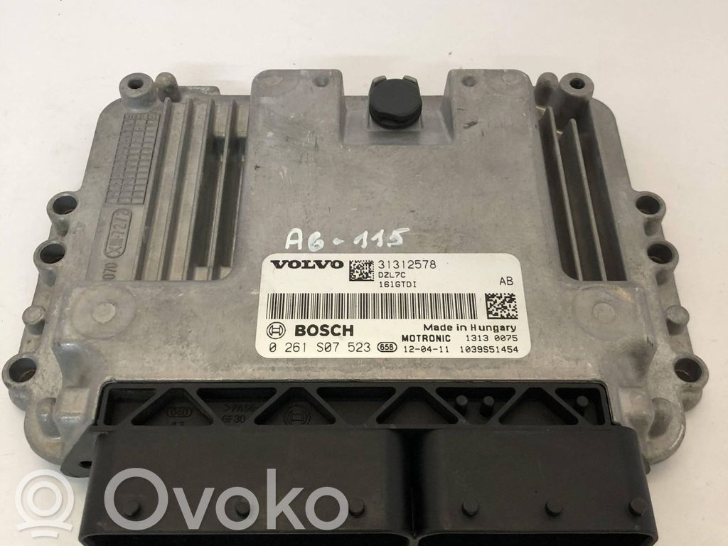 Volvo V60 Engine control unit/module 