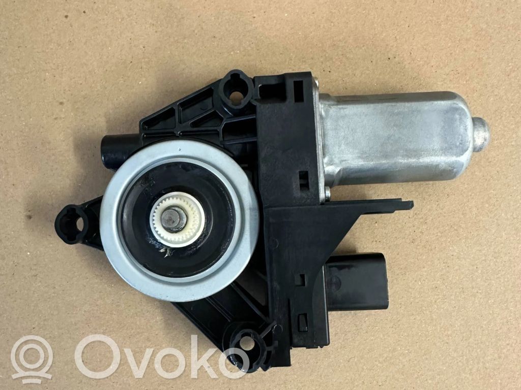 Fiat Freemont Front door window regulator motor 