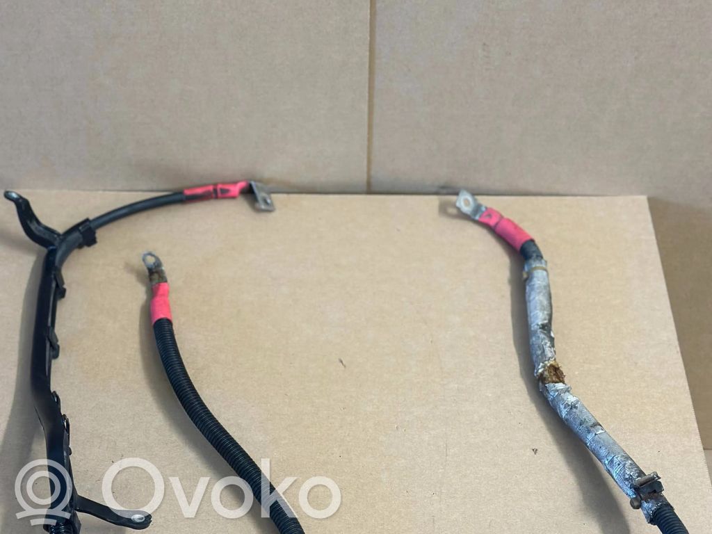 BMW 3 F30 F35 F31 Plus / Klema / Przewód akumulatora 
