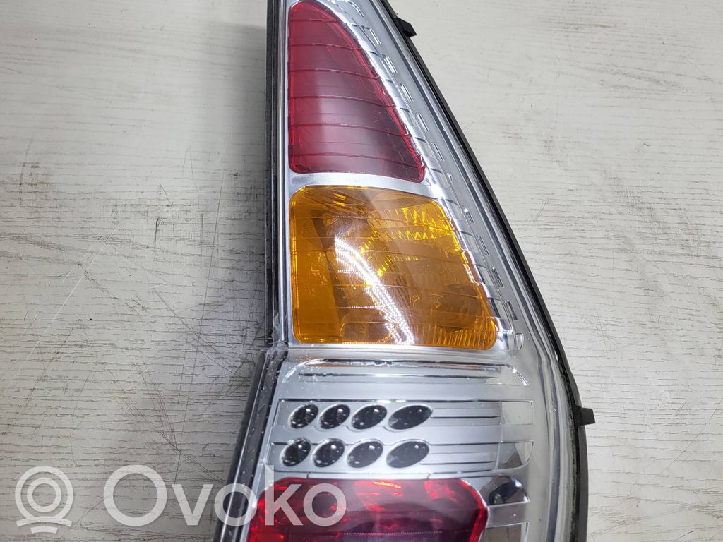 Rear/tail lights