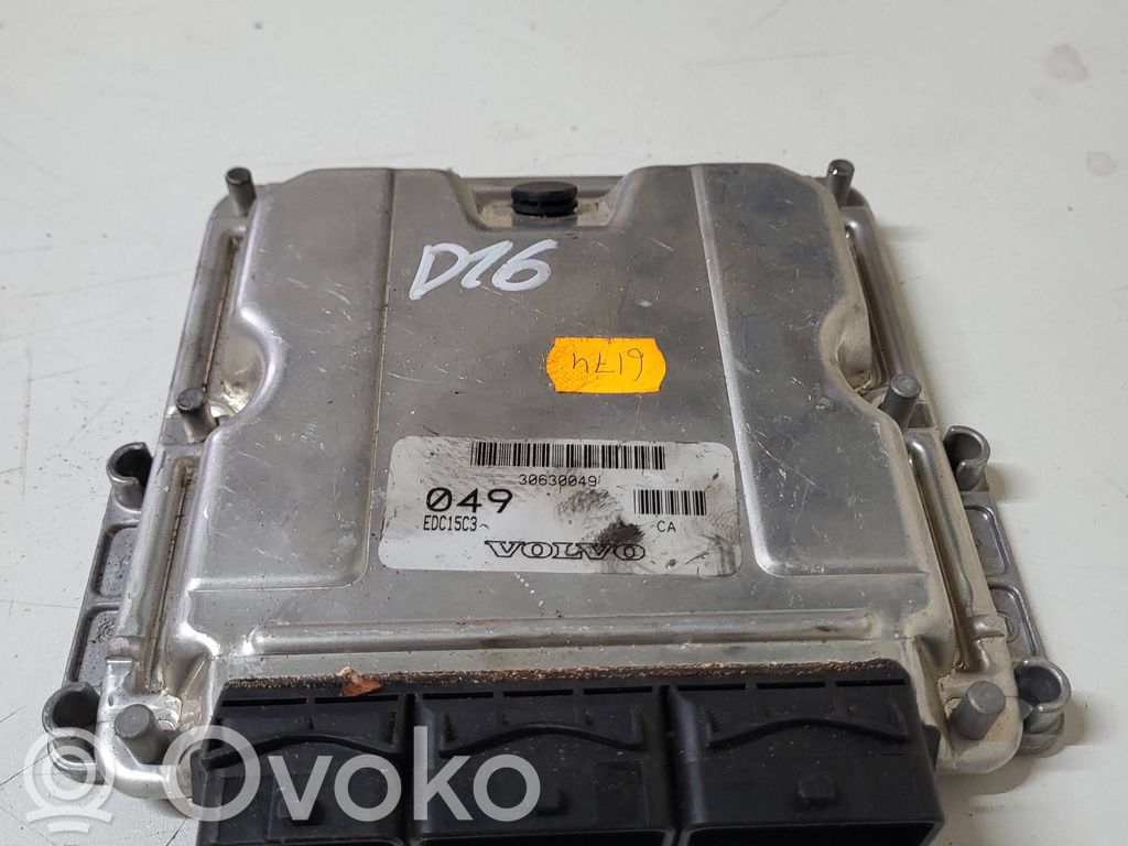 Engine control unit/module   0281010440,8200126492,H0M8200065994