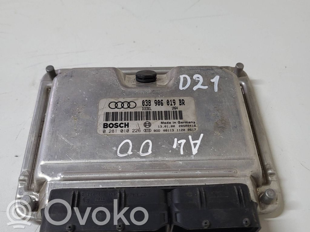 Audi A4 S4 B5 8D Engine control unit/module 