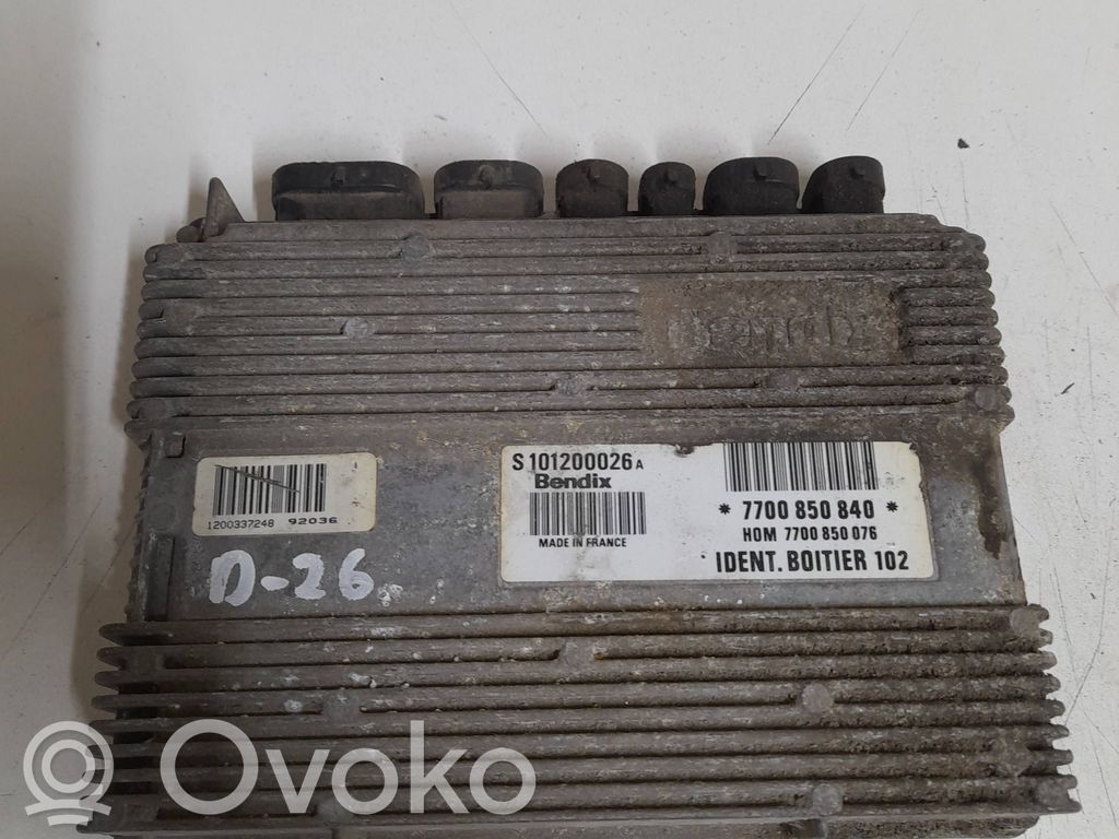 Renault Clio I Engine control unit/module 