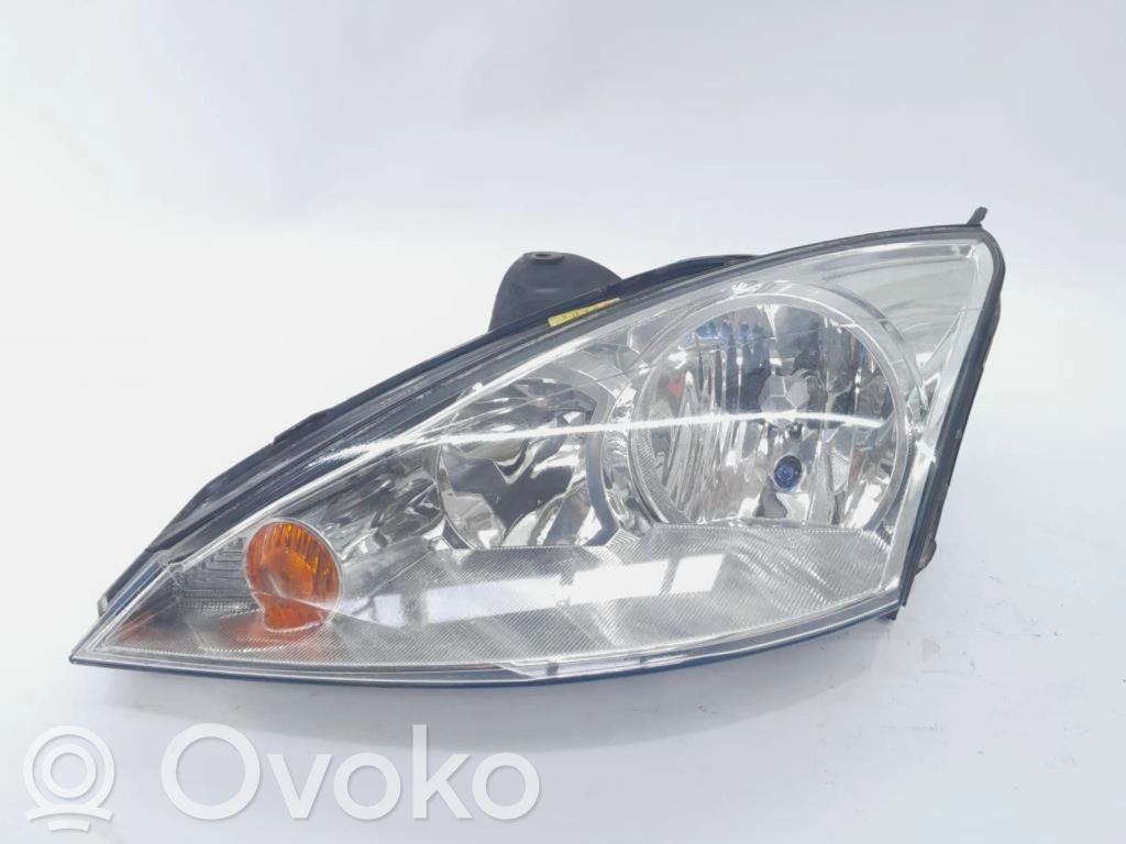 Ford Focus Headlight/headlamp 