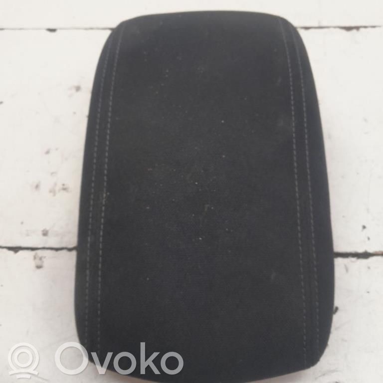 Peugeot 308 Apoyabrazos del asiento trasero 
