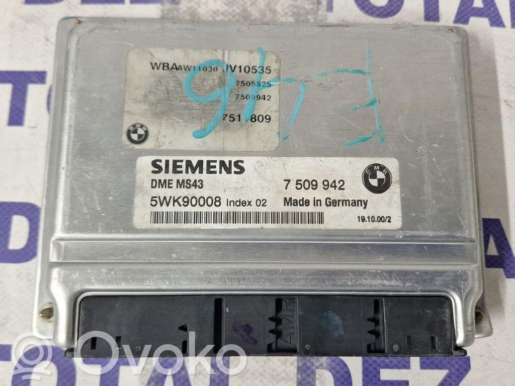 BMW 5 E39 Calculateur moteur ECU 
