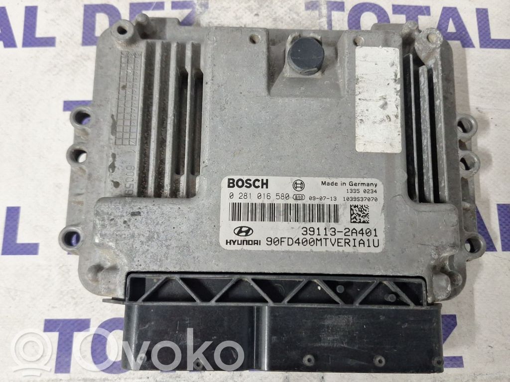Hyundai i30 Engine control unit/module 