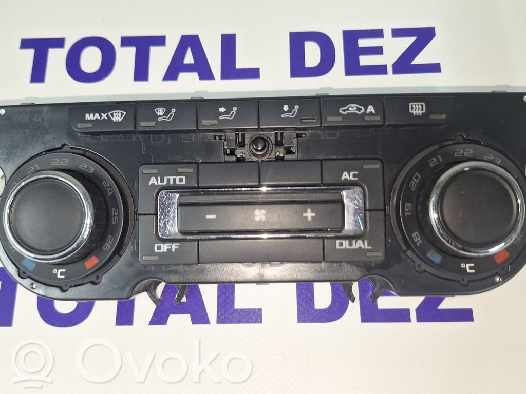 Skoda Octavia Mk2 (1Z) Unitate control climatizare 