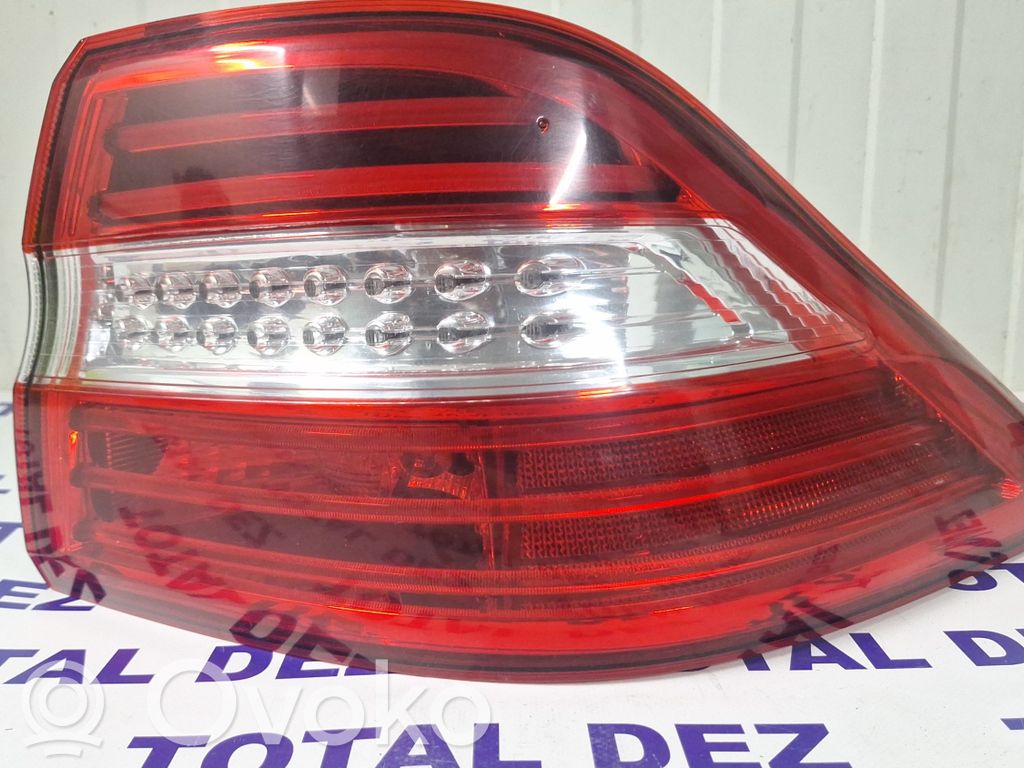 Mercedes-Benz ML W166 Lampa tylna 