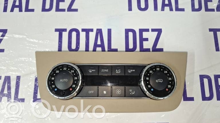 Panel klimatyzacji   A1669000106,131219,000250133522673