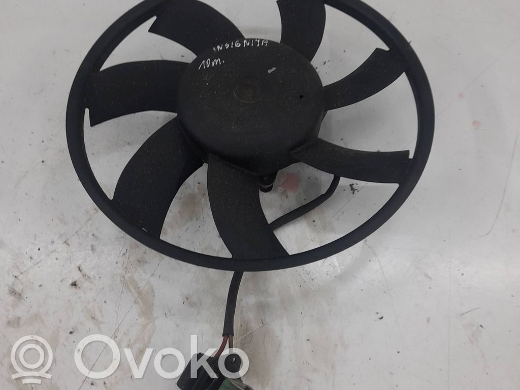 Audi A4 S4 B6 8E 8H Osłona wentylatora chłodnicy 