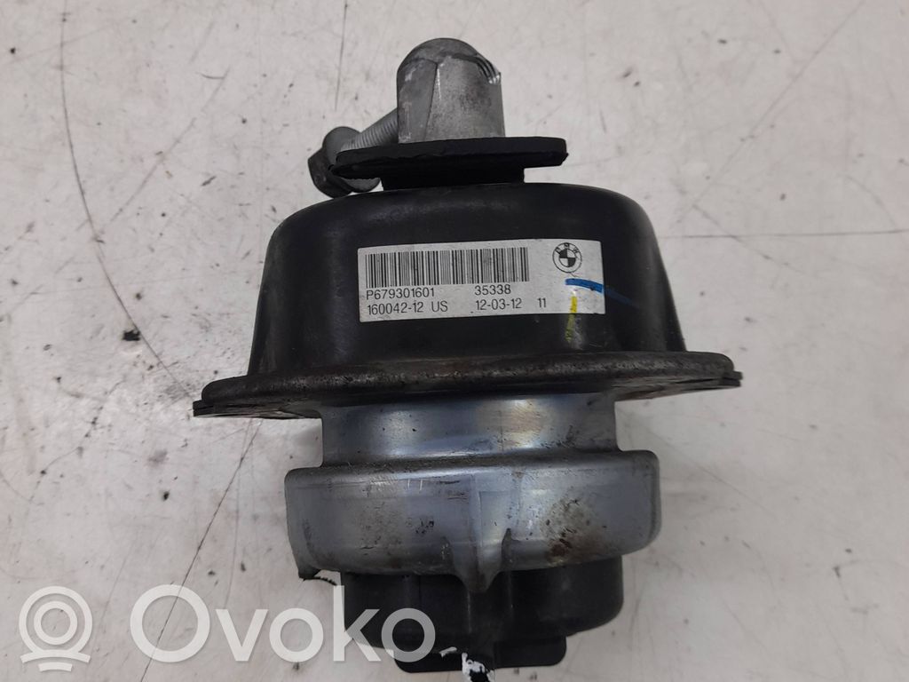 BMW X5 E70 Engine mount bracket 