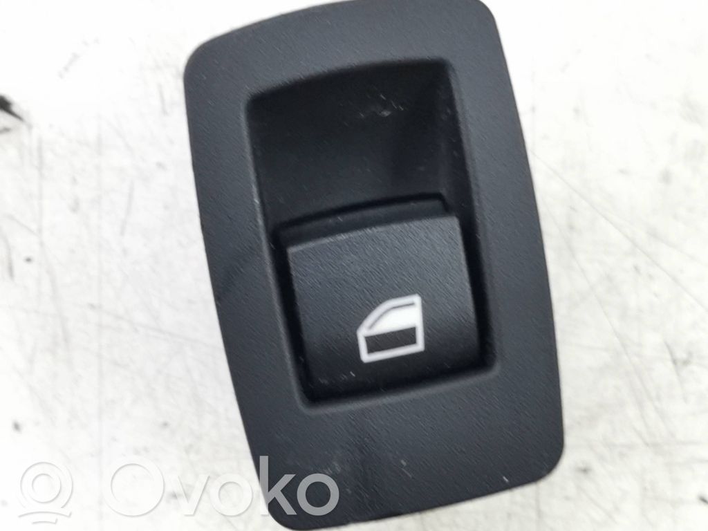 BMW 1 F20 F21 Electric window control switch 