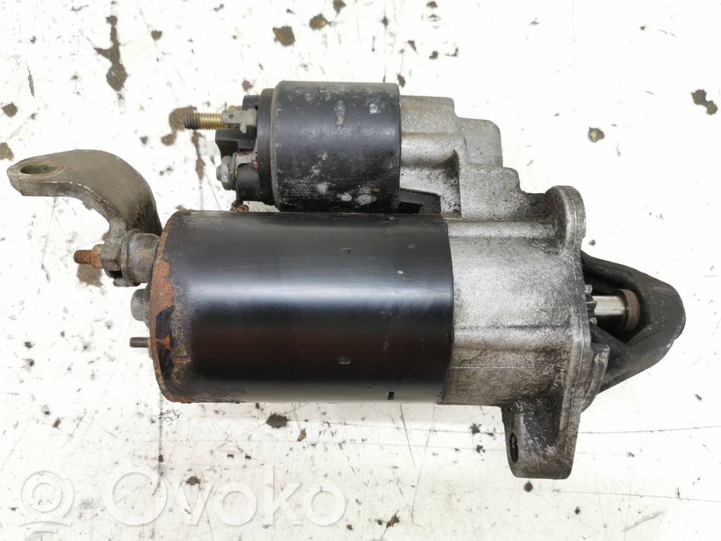 Audi A4 S4 B5 8D Starteris 