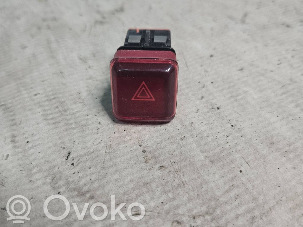 Citroen C3 Picasso Hazard light switch 