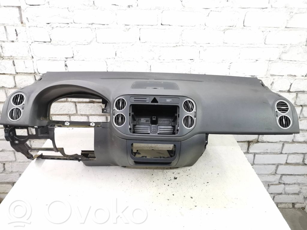 Volkswagen Golf Plus Panelė 