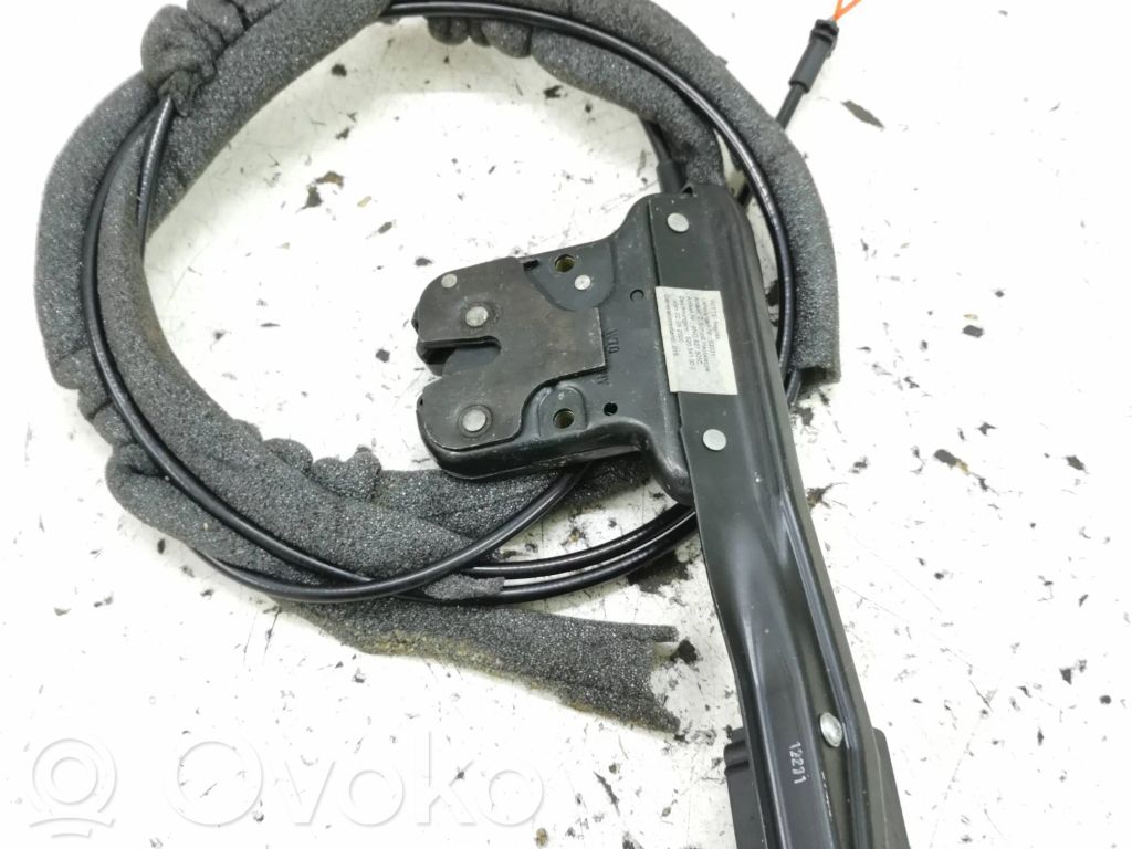 Audi TT Mk1 Tailgate/trunk/boot lock/catch/latch 