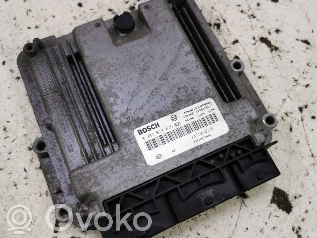 Engine control unit/module   237102460R,130406,1039S55217,237101074R