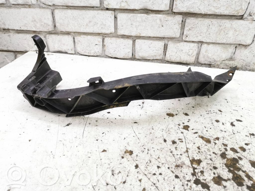 BMW 1 E81 E87 Headlight/headlamp mounting bracket 