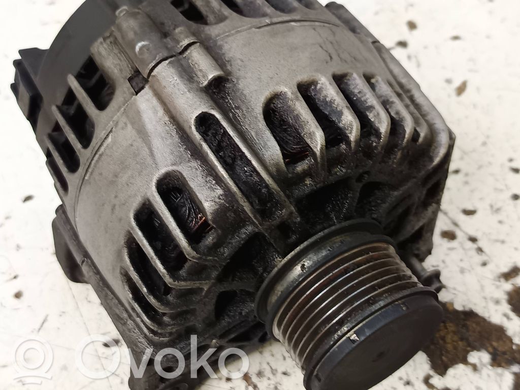 Renault Megane III Generator/alternator 