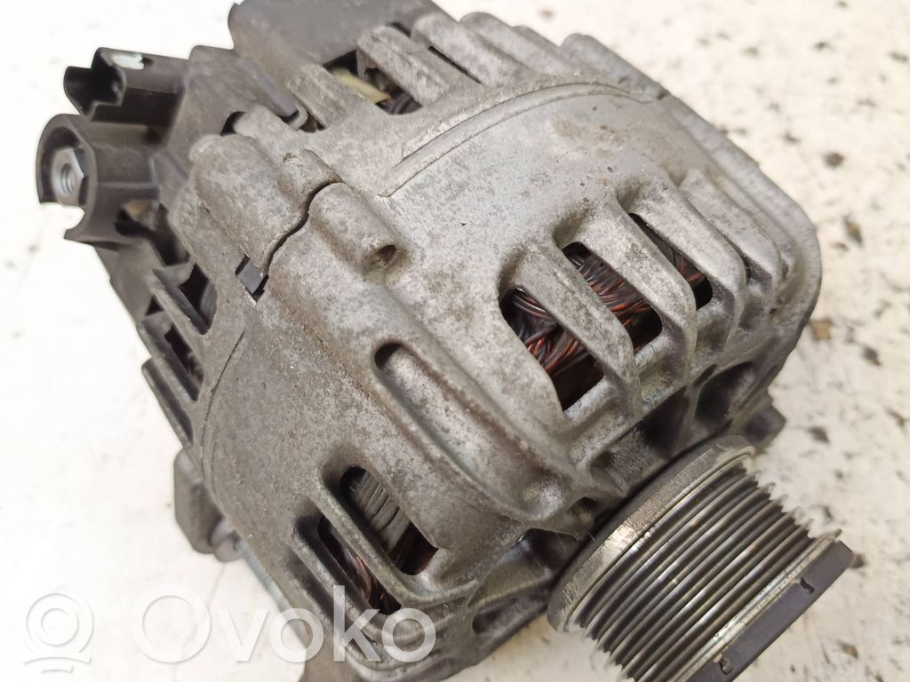 Opel Crossland X Generator/alternator 