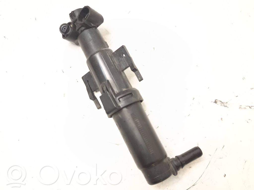 BMW 5 F10 F11 Dysza spryskiwacza lampy przedniej 