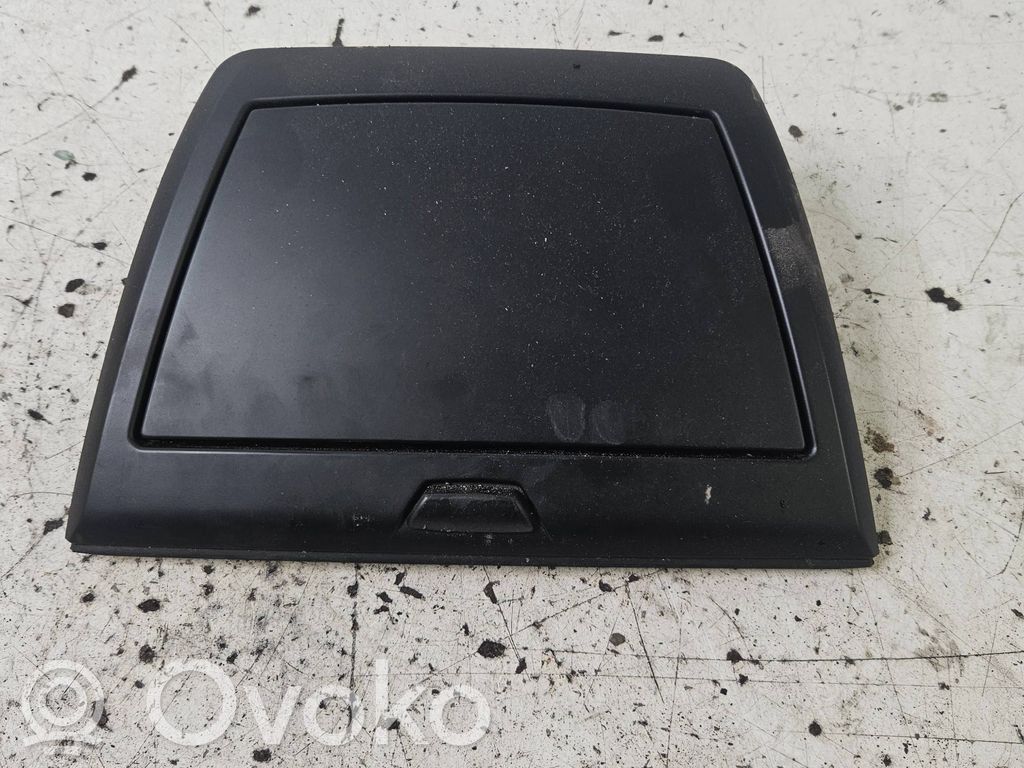 BMW X3 E83 Glove box 