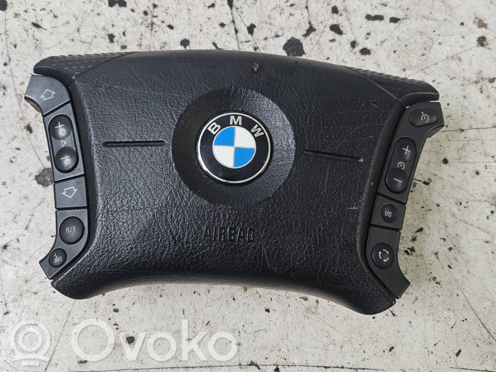 BMW X3 E83 Vairo oro pagalvė 