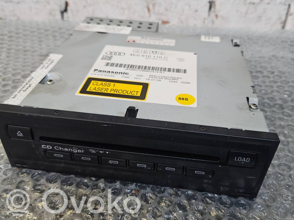 Audi A6 S6 C6 4F CD/DVD changer 