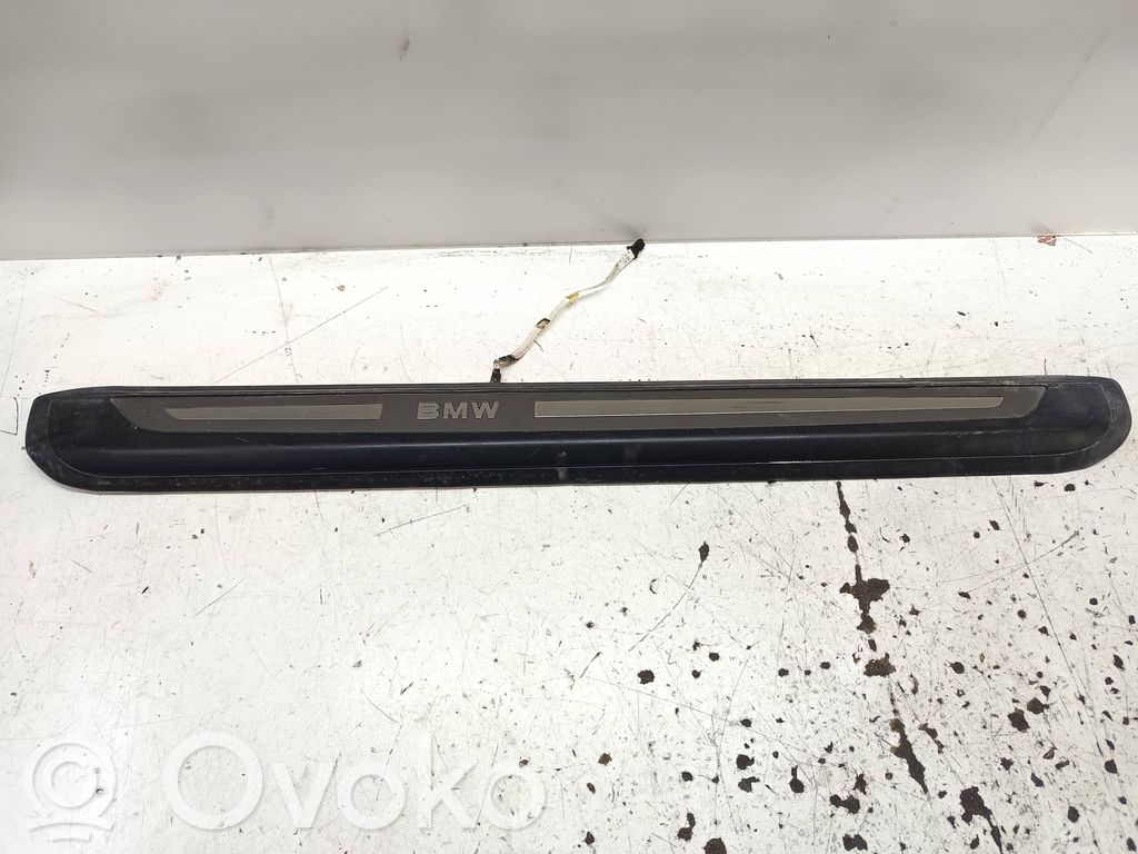 BMW 6 E63 E64 Priekinio slenksčio apdaila (vidinė) 