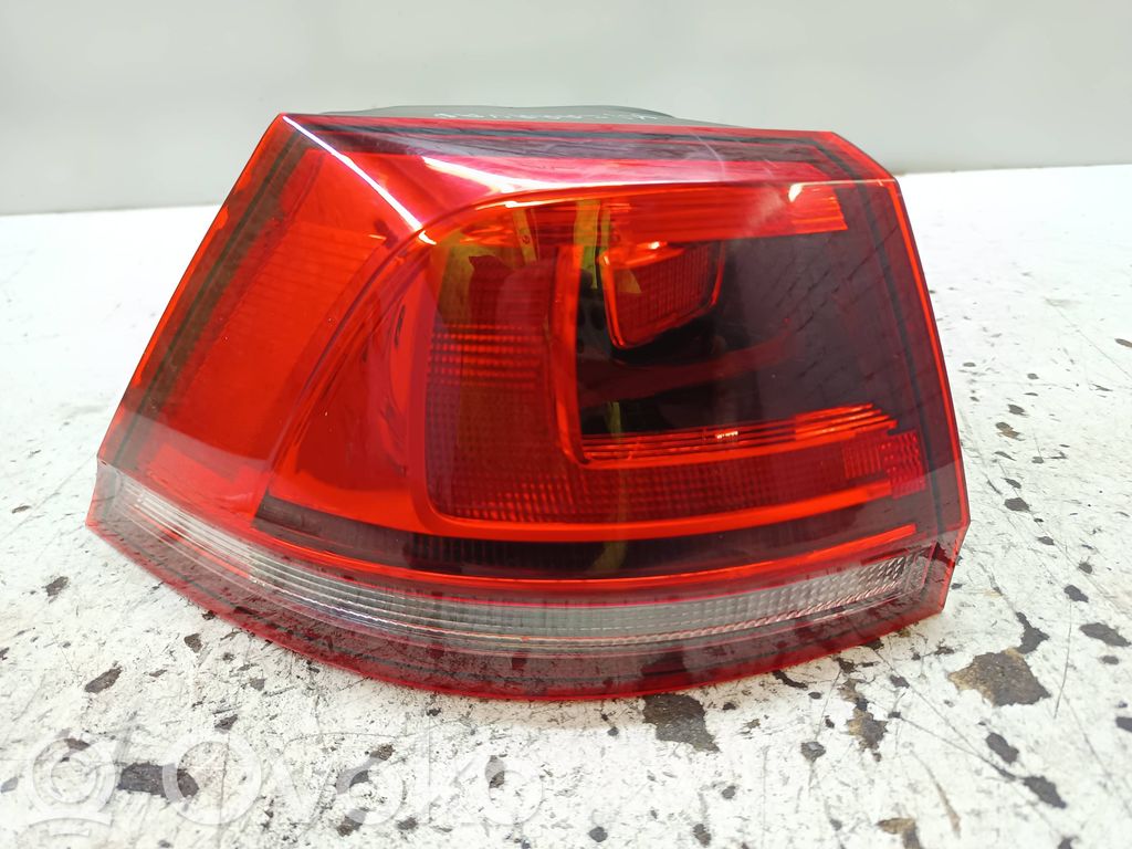 Volkswagen Golf VII Lampa tylna 