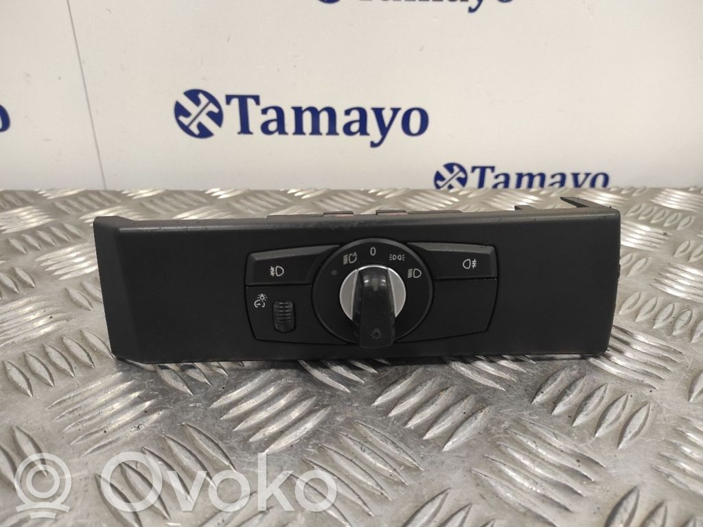 Panel lighting control switch   6988565,913472601,33295201