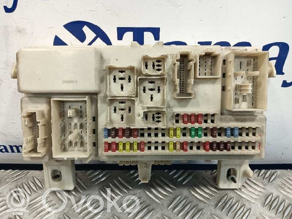 Mazda 3 I BSM Control unit 