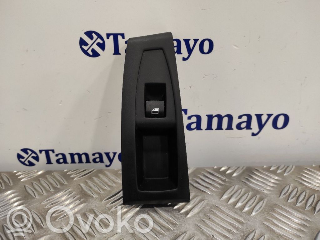 Electric window control switch   18704610